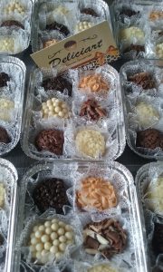 Marmitinhas de Brigadeiro Gourmet.